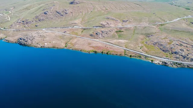 $779,000 | 8 Old Highland Orch Road, Bridgeport, WA 98813