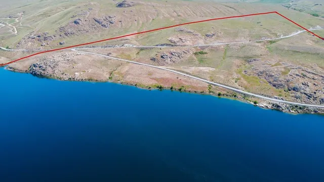 $779,000 | 8 Old Highland Orch Road, Bridgeport, WA 98813