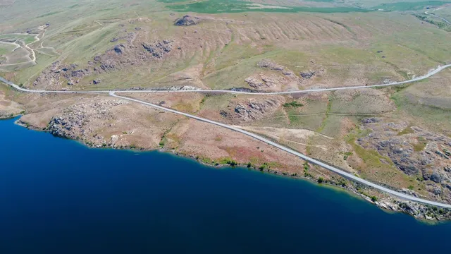 $779,000 | 8 Old Highland Orch Road, Bridgeport, WA 98813