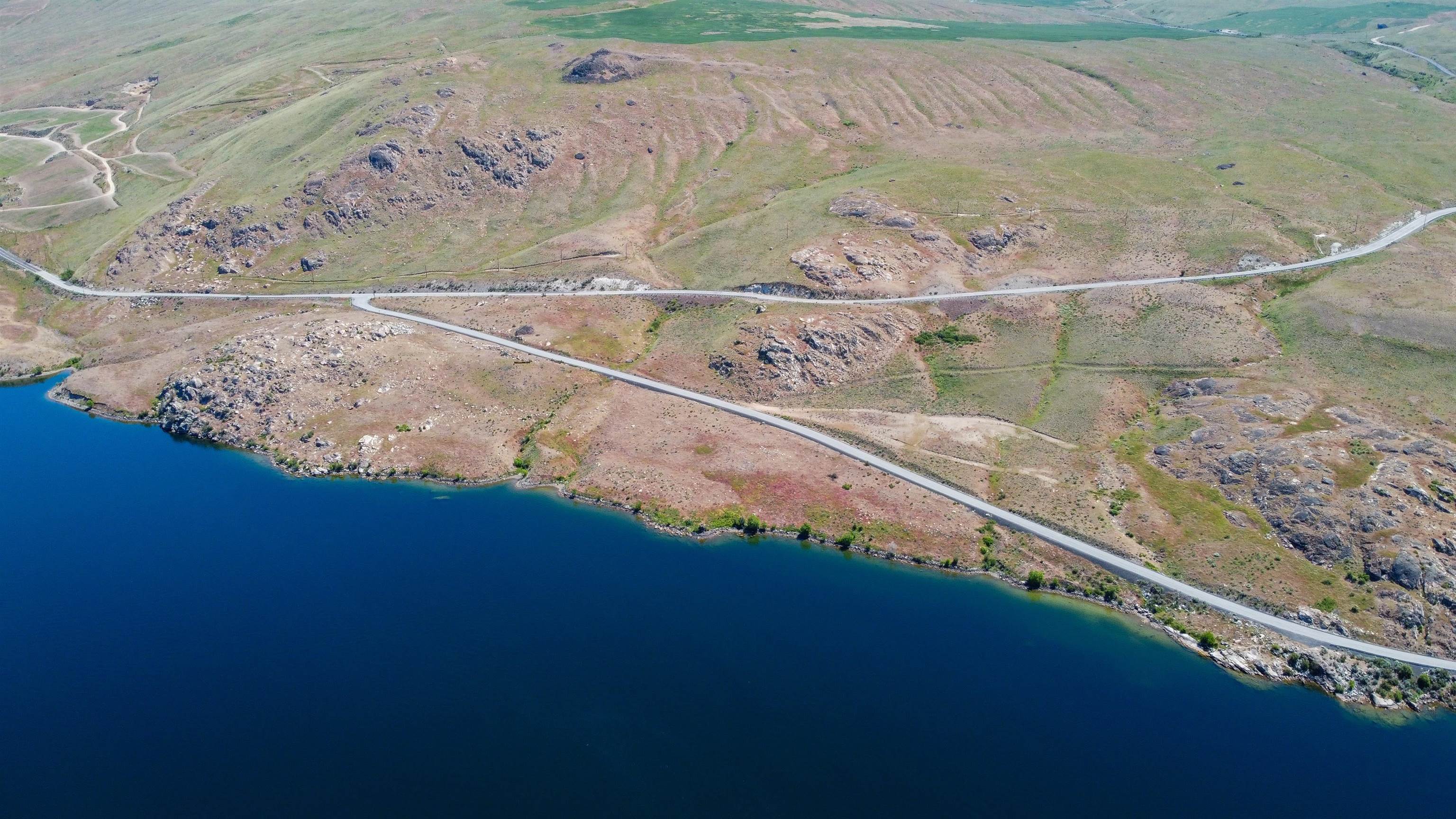 8 Old Highland Orch Road Bridgeport, WA 98813 - Photo 7 of 11