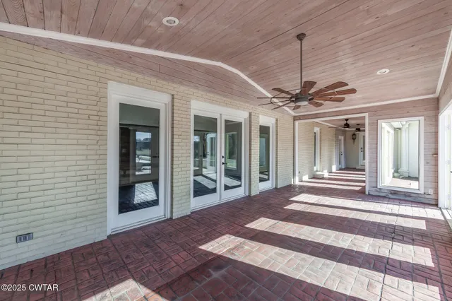 $1,199,000 | 222 Country Club Lane, Jackson, TN 38305