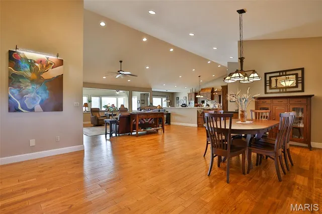 $899,900 | 1019 Bermuda Drive, Edwardsville, IL 62025