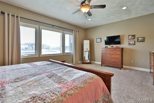 $899,900 | 1019 Bermuda Drive, Edwardsville, IL 62025