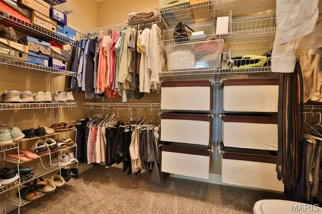 $899,900 | 1019 Bermuda Drive, Edwardsville, IL 62025