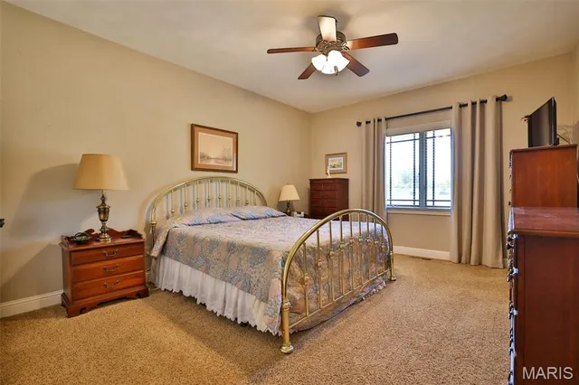 $899,900 | 1019 Bermuda Drive, Edwardsville, IL 62025