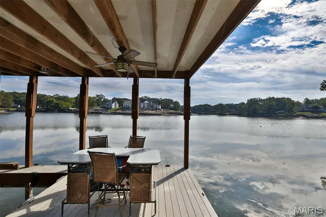 $899,900 | 1019 Bermuda Drive, Edwardsville, IL 62025