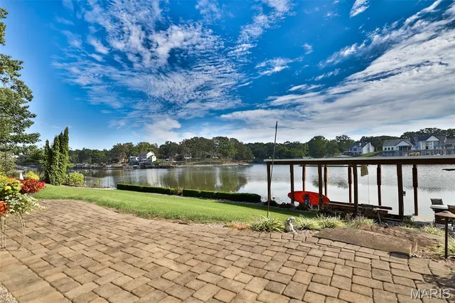 $899,900 | 1019 Bermuda Drive, Edwardsville, IL 62025