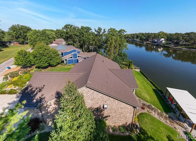 $899,900 | 1019 Bermuda Drive, Edwardsville, IL 62025