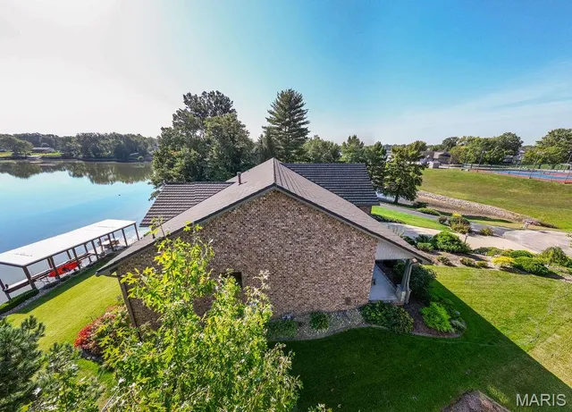 $899,900 | 1019 Bermuda Drive, Edwardsville, IL 62025