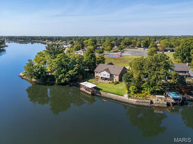 $899,900 | 1019 Bermuda Drive, Edwardsville, IL 62025