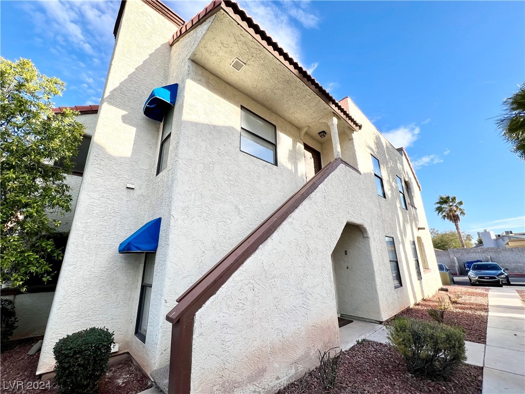 6133 West Oakey Blvd Unit D  