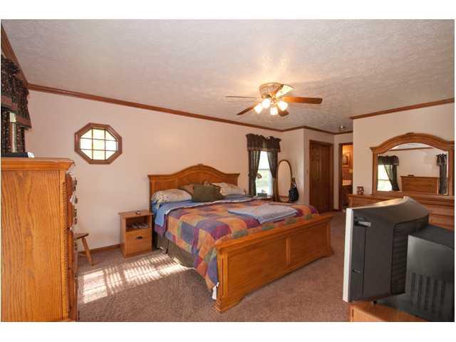 595 Cope Road Martinsville, IN 46151 - Photo 10 of 23 Gallery Image 10