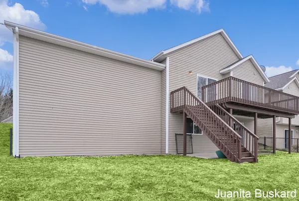 $325,000 | 6279 Timber Drive, Allendale, MI 49401