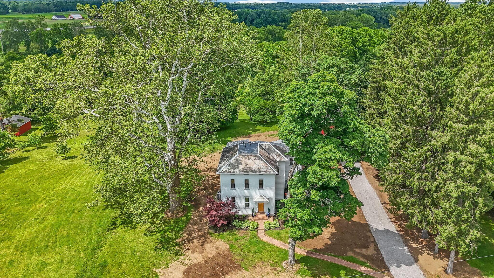 3313 Raccoon Valley Road Granville, OH 43023 - Photo 2 of 50