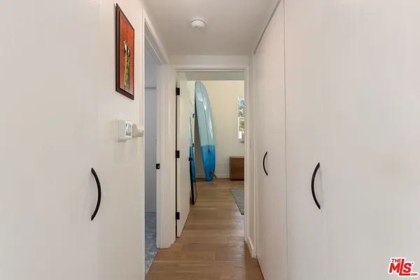 $2,035,888 | 2922 Highland Avenue, Santa Monica, CA 90405
