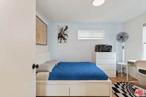 $2,150,000 | 2922 Highland Avenue, Santa Monica, CA 90405