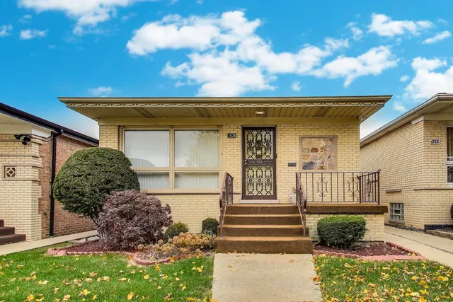 $319,000 | 1638 East 91st Place, Chicago, IL 60617