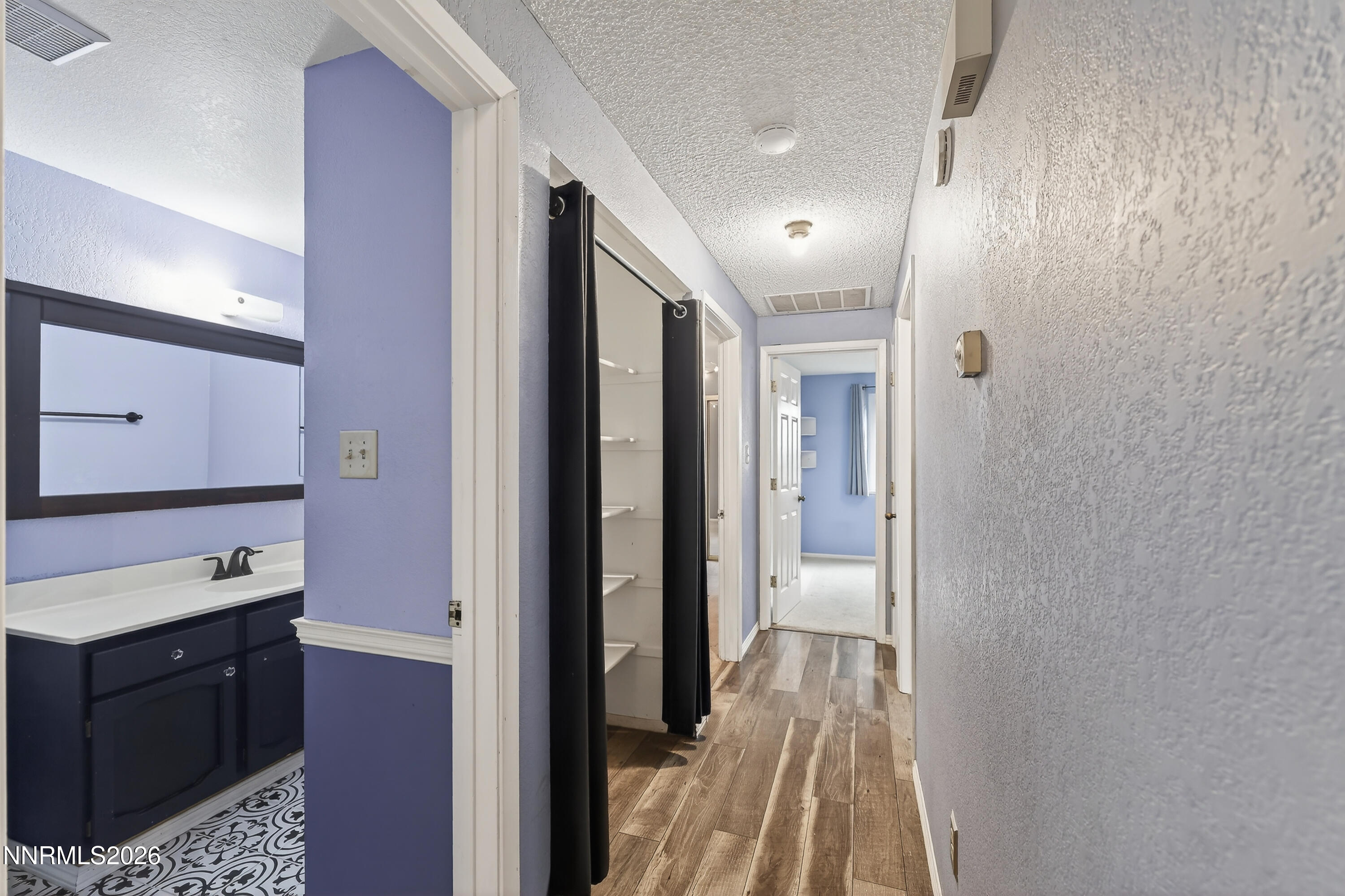 8211 Dixon Lane Reno, NV 89511 - Photo 17 of 41 Dixon-19