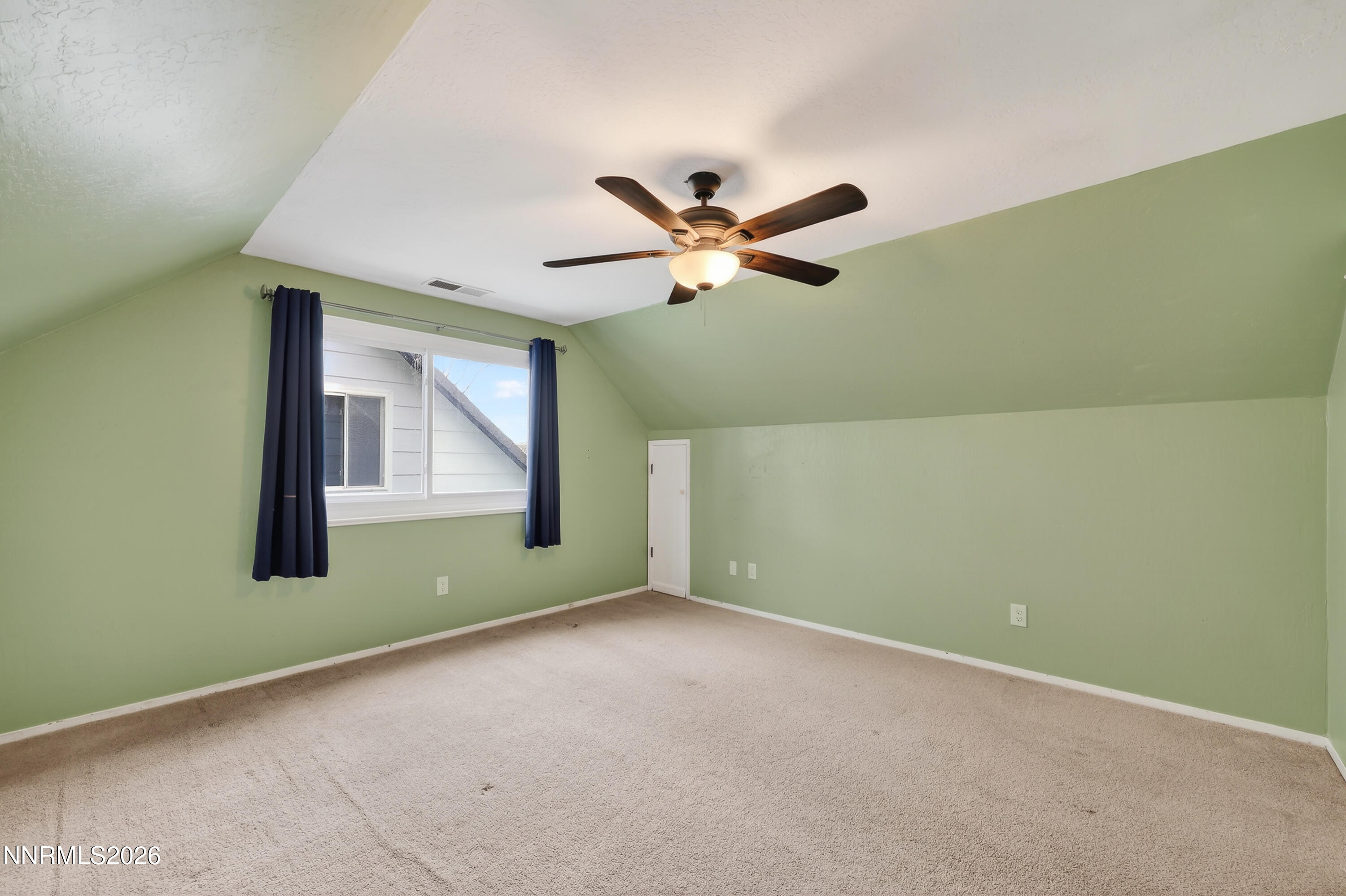8211 Dixon Lane Reno, NV 89511 - Photo 30 of 41 Dixon-38