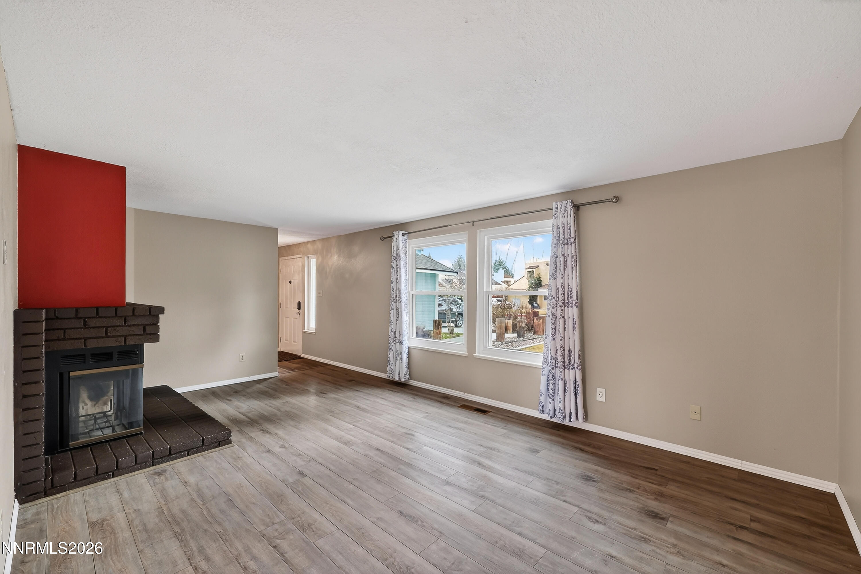 8211 Dixon Lane Reno, NV 89511 - Photo 9 of 41 Dixon-12