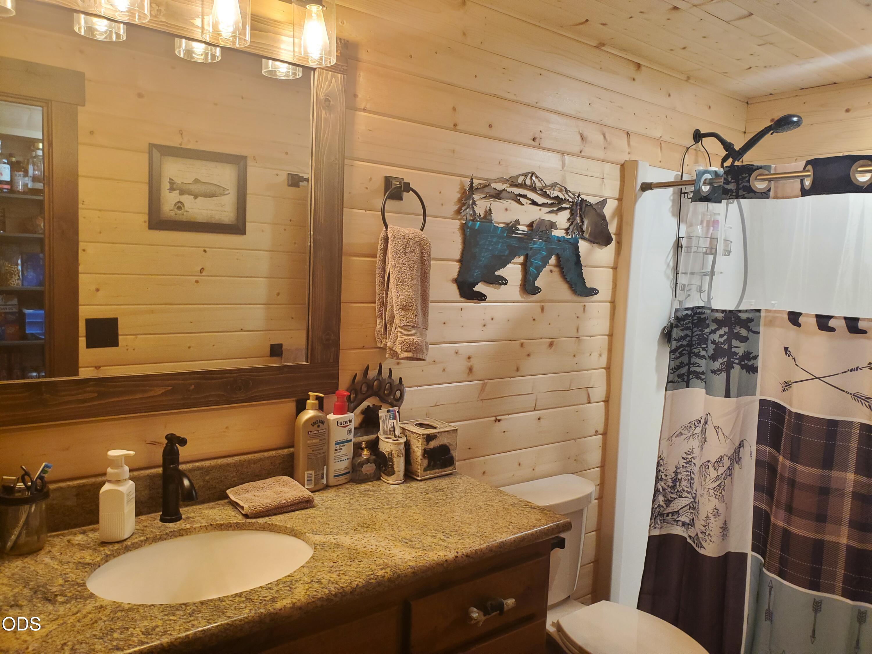 24 Diamond Lake Loop Chemult, OR 97731 - Photo 14 of 22