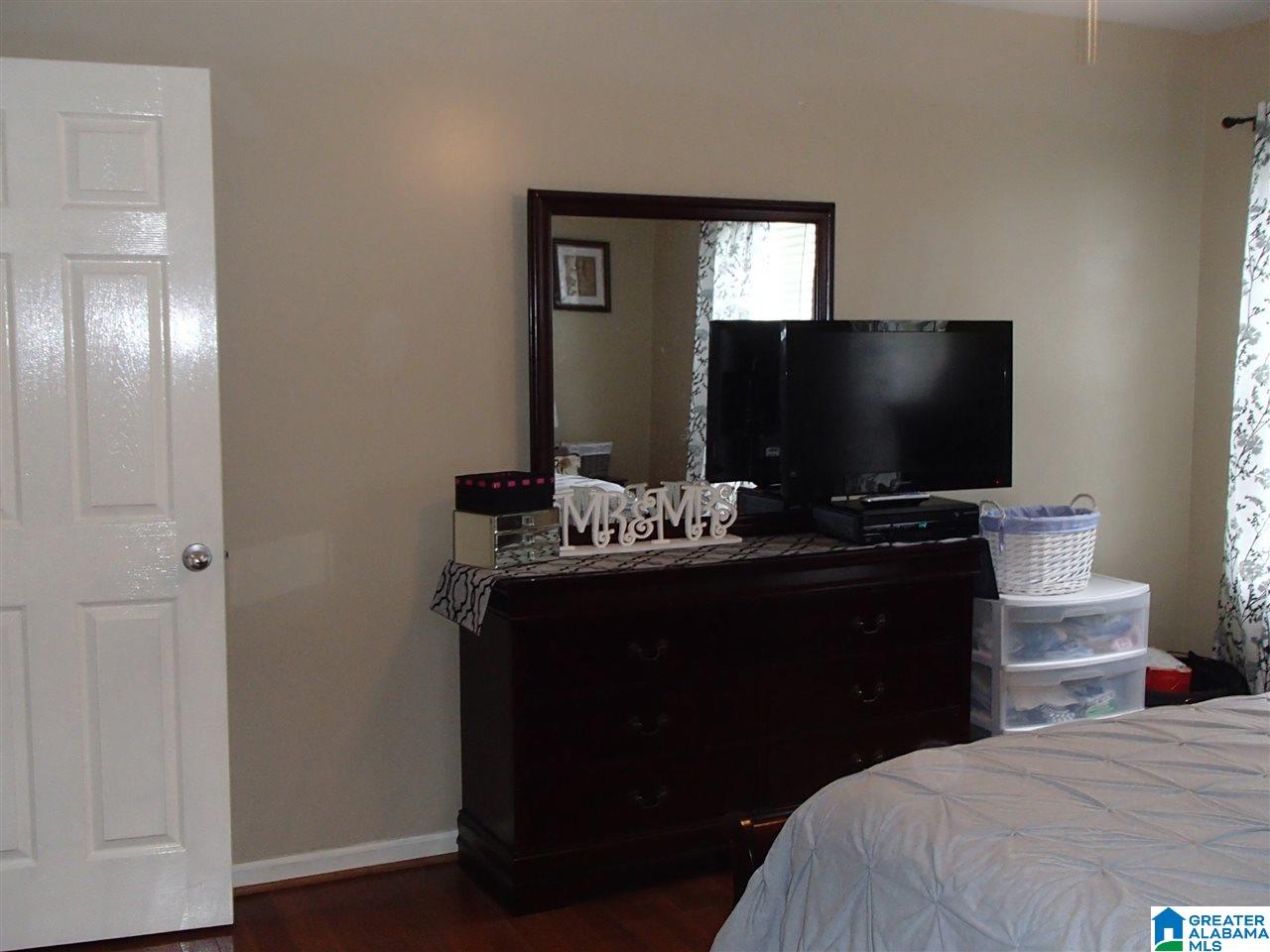 5947 Creekwood Road Birmingham, AL 35210 - Photo 16 of 34
