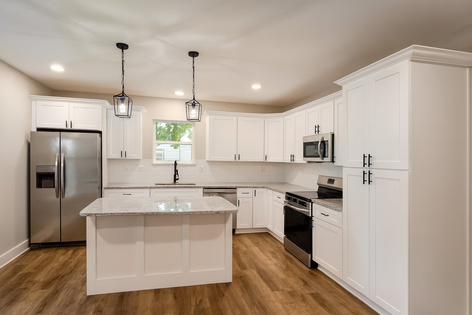 212 Sylvis Street Dickson, TN 37055 - Photo 11 of 31