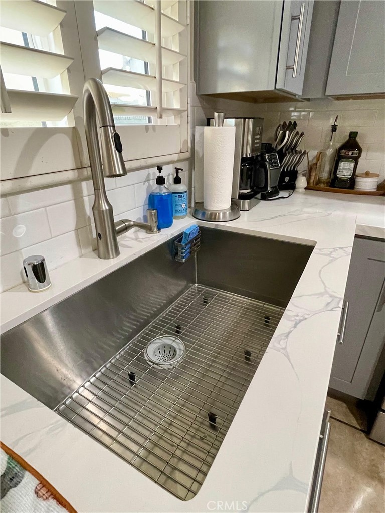 840 East Meadbrook Street Carson, CA 90746 - Photo 16 of 32