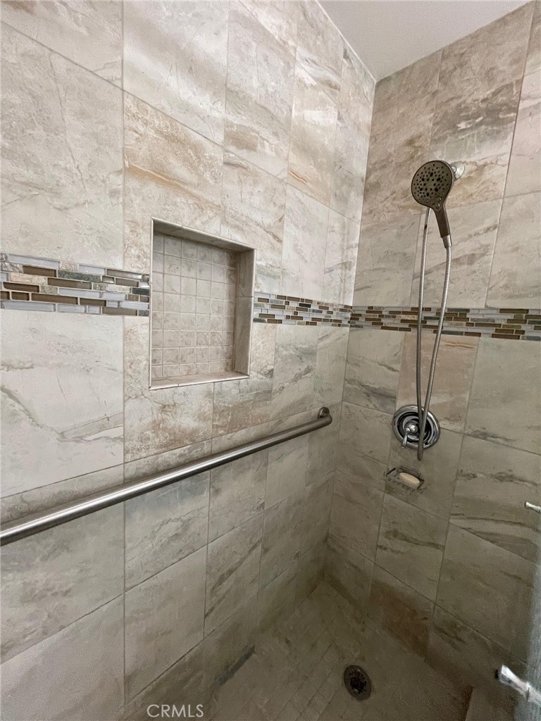 840 East Meadbrook Street Carson, CA 90746 - Photo 20 of 32 a bathroom with a shower