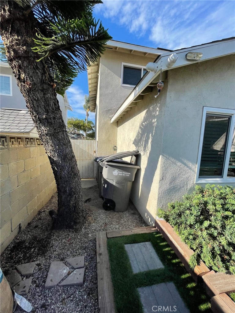 840 East Meadbrook Street Carson, CA 90746 - Photo 30 of 32 a view of a back yard of the house
