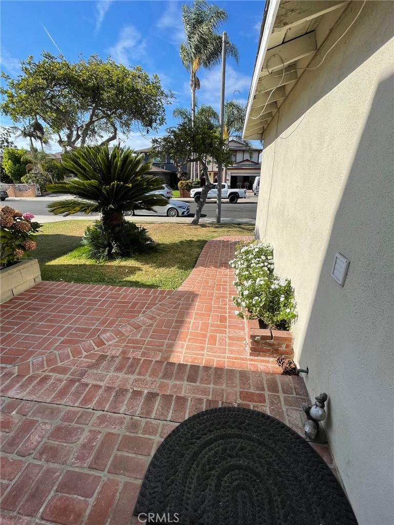 840 East Meadbrook Street Carson, CA 90746 - Photo 3 of 32 a view of outdoor space and yard