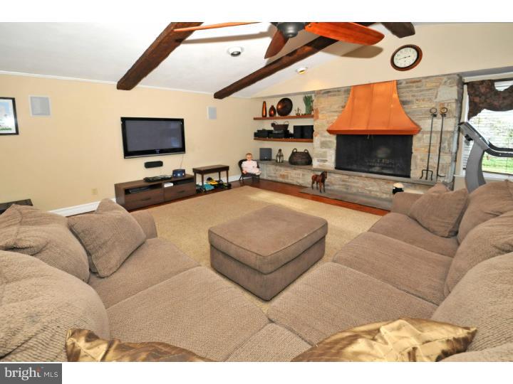 1225 Fairy Hill Road Rydal, PA 19046 - Photo 16 of 23