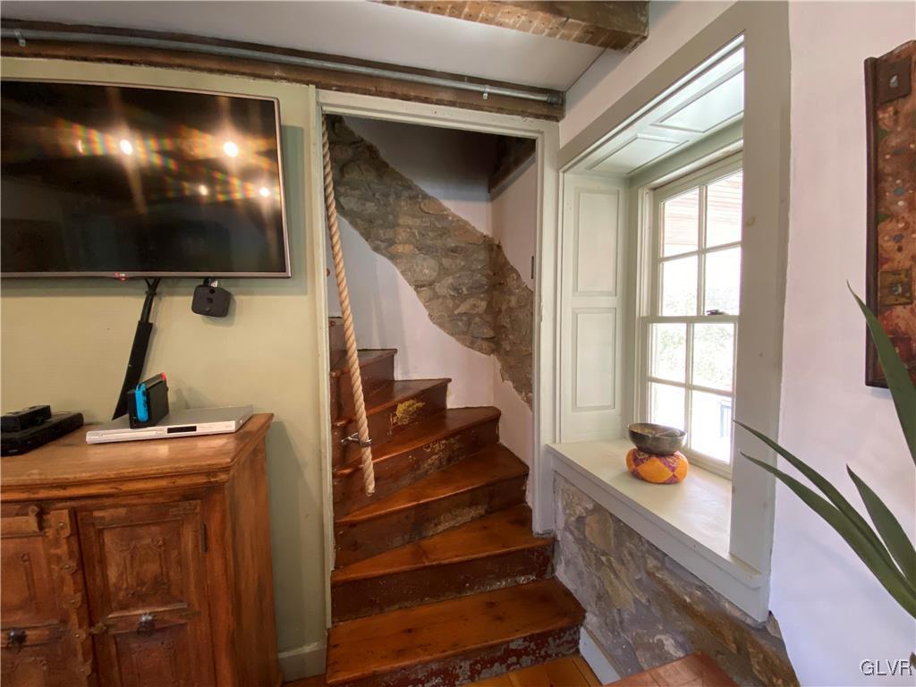372 Raubsville Road Easton, PA 18042 - Photo 7 of 37 Gallery Image 7
