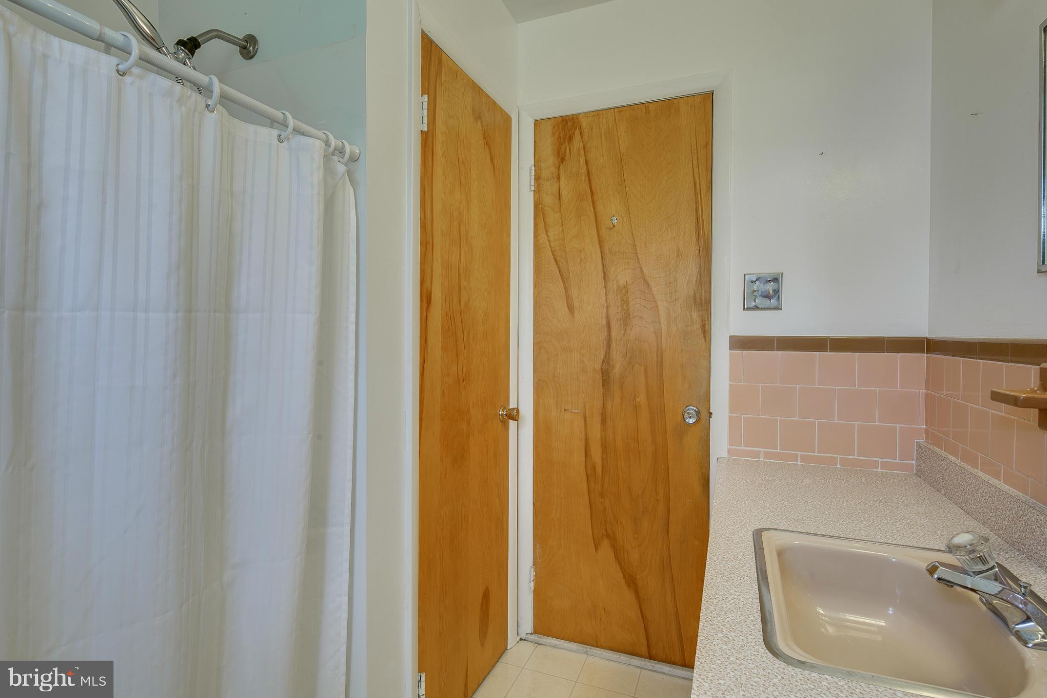 9917 Frederick Road Ellicott City, MD 21042 - Photo 24 of 28 Bath (Master)