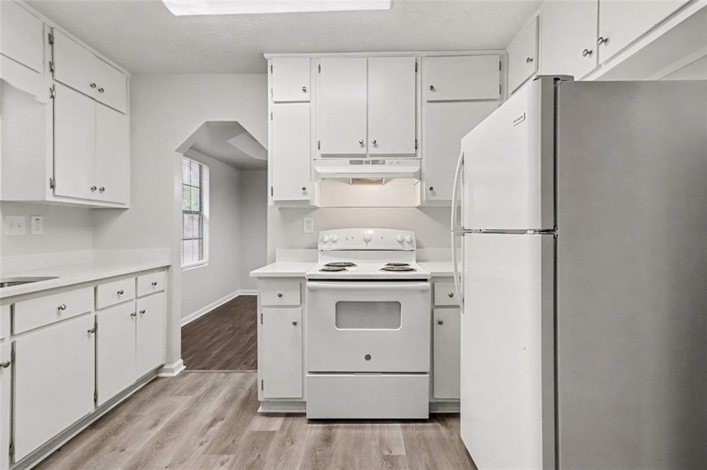 3723 Chimney Ridge Court Ellenwood, GA 30294 - Photo 11 of 33