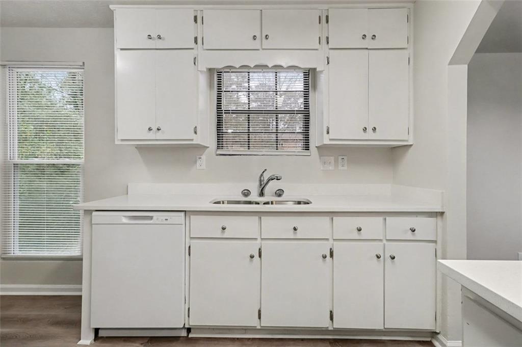 3723 Chimney Ridge Court Ellenwood, GA 30294 - Photo 12 of 33