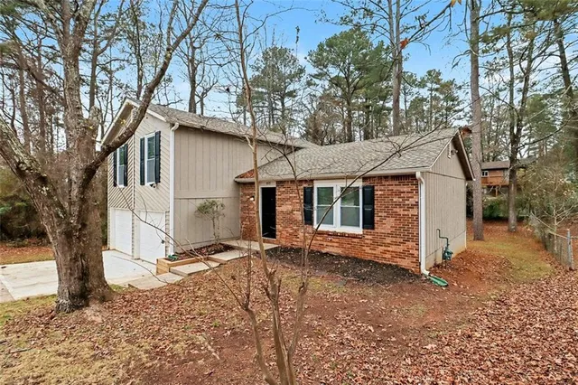 $239,900 | 3723 Chimney Ridge Court, Ellenwood, GA 30294