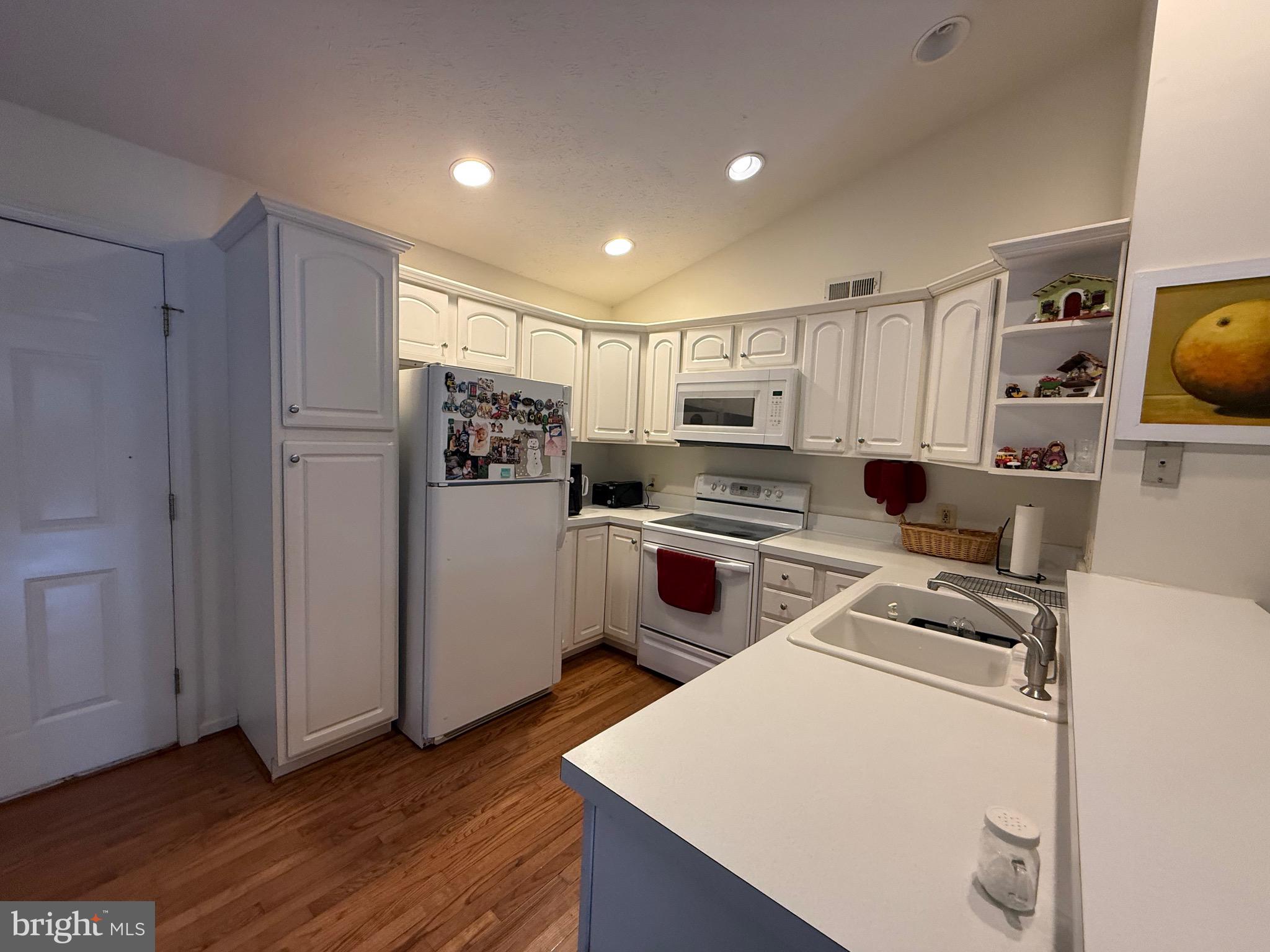 12 Portsmouth Road Front Royal, VA 22630 - Photo 4 of 13