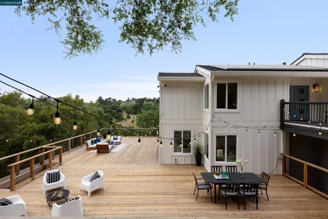 $2,598,000 | 5 Wanda Lane, Orinda, CA 94563