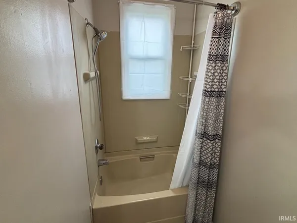 $89,900 | 3404 West 29th Street, Muncie, IN 47302