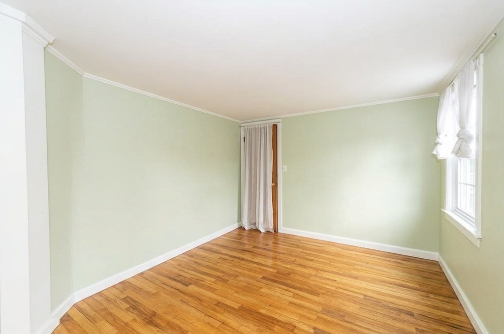 76 East Shore Road Holbrook, MA 02343 - Photo 16 of 23