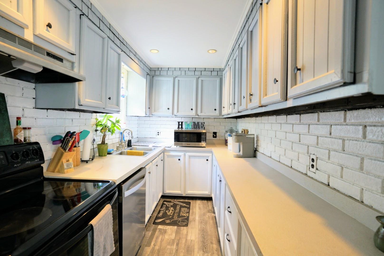 113 Bonnybriar Road South Portland, ME 04106 - Photo 10 of 31 DSC02905