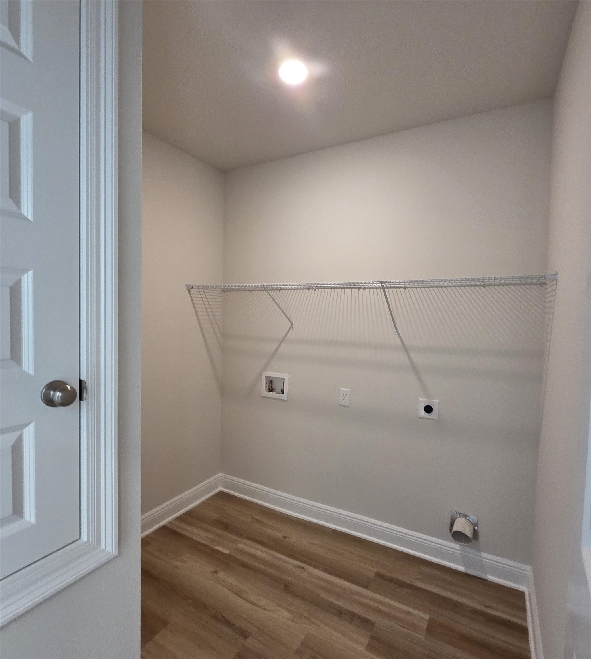 28133 Hallow Trail Elberta, AL 36530 - Photo 16 of 20 Laundry