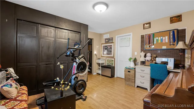 $649,900 | 10501 Old Highway 54, Eugene, MO 65032