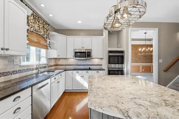 $792,000 | 165 Sewickley Farm Circle, Mars, PA 16046