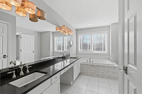 $792,000 | 165 Sewickley Farm Circle, Mars, PA 16046