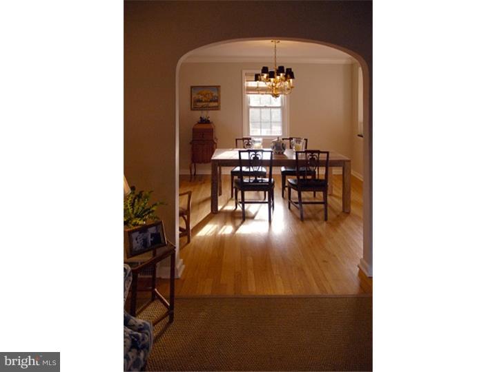 112 Richmond Road Paoli, PA 19301 - Photo 4 of 20 Dining Room