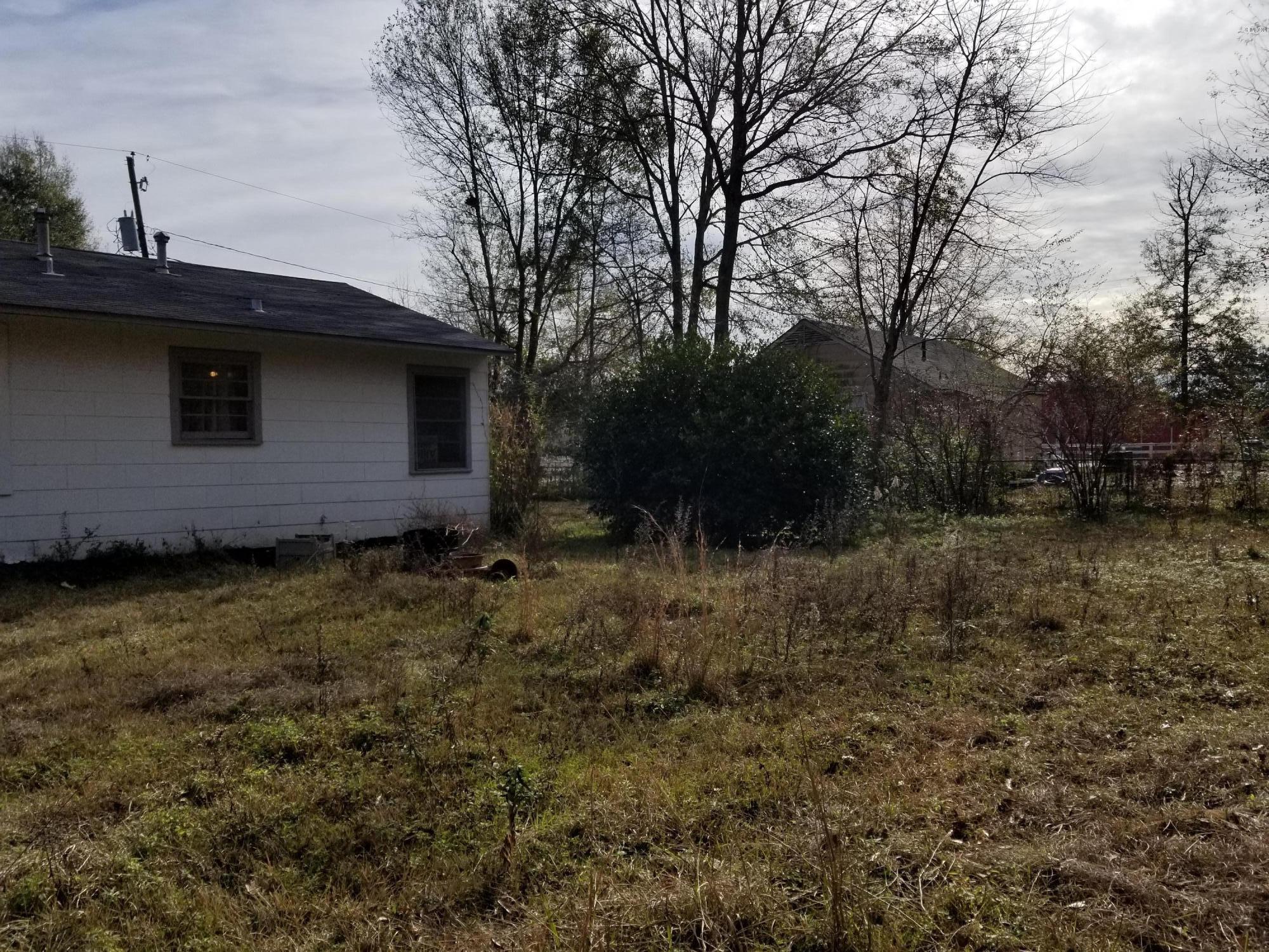 1505 Adcox Road Picayune, MS 39466 - Photo 42 of 43 20180105_103727