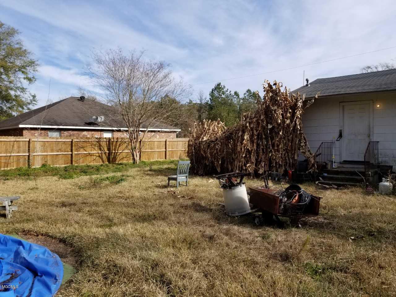 1505 Adcox Road Picayune, MS 39466 - Photo 7 of 43 1505 Adcox Rd-Yard-Partially Fenced