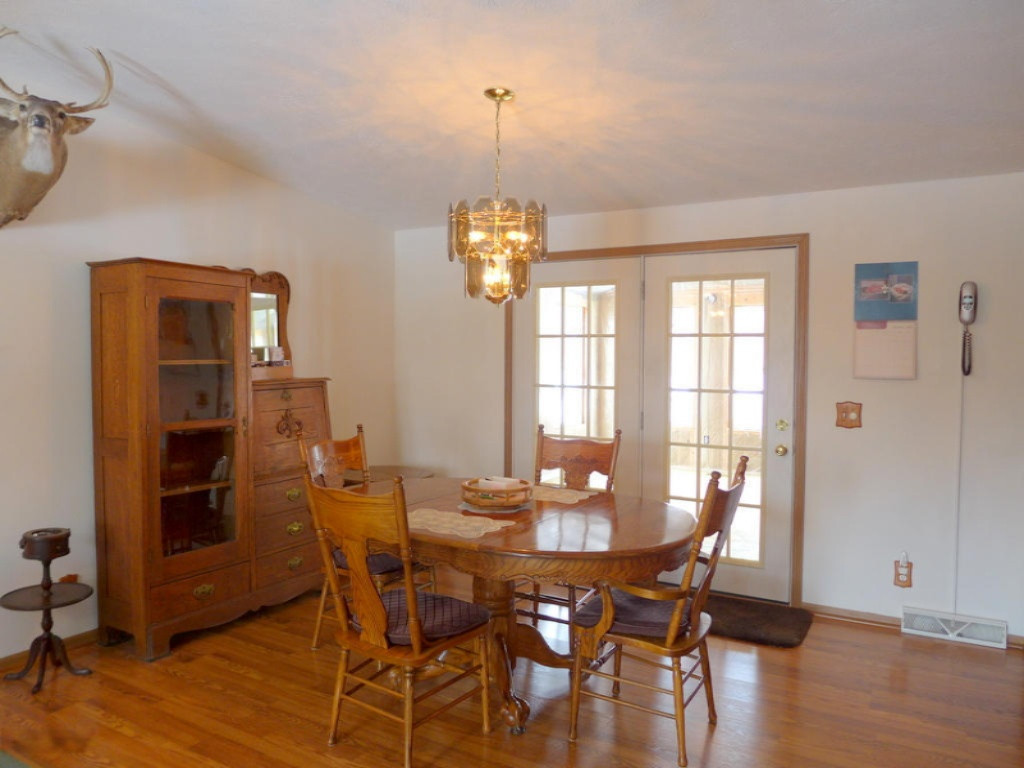 8321 Cox Road Bellevue, MI 49021 - Photo 4 of 25 8321 Cox Rd